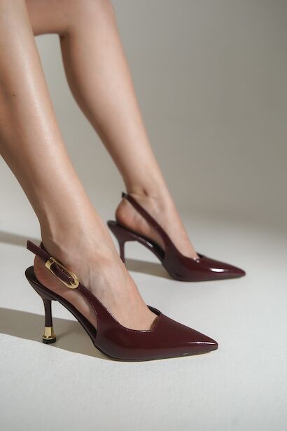 Kadın Rugan Gold Topuk Krem Stiletto Ayakkabı  Bordo