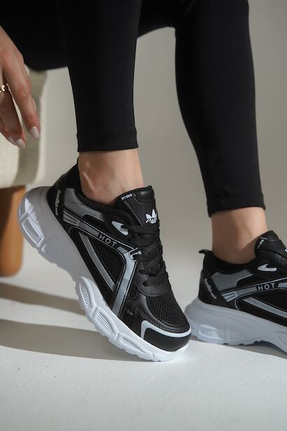 Bağcıklı Kadın Sneaker Spor Ayakkabı  Siyah