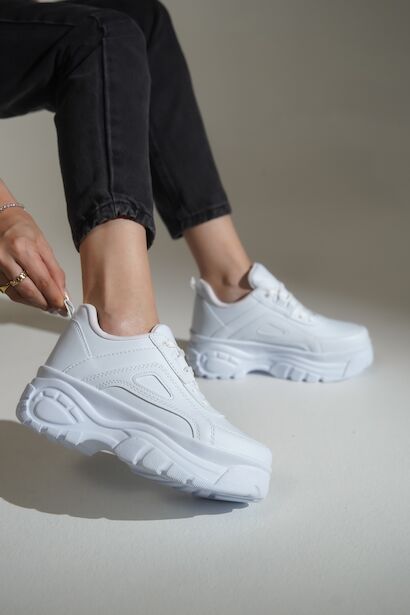 Yüksek Taban Günlük Kadın Sneaker  Beyaz