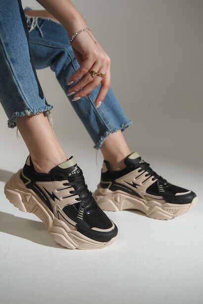 Bağcıklı Yüksek Taban Kadın Sneaker  Siyah Bej
