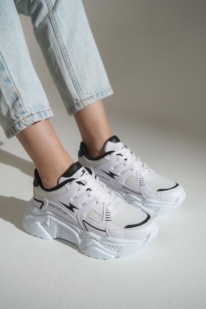 Bağcıklı Yüksek Taban Kadın Sneaker  BEYAZ SİYAH